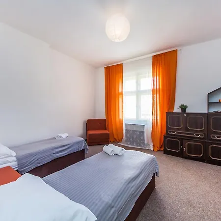 Hostel Welcome Apartments And Hostel Prague *