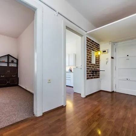 Hostel Welcome Apartments And Hostel Prague *