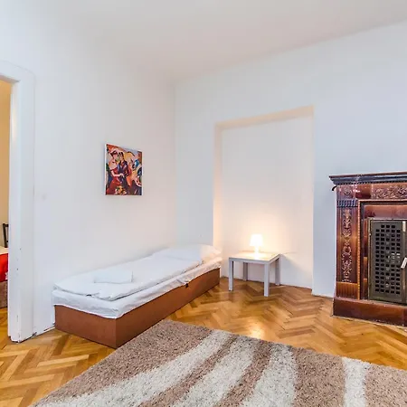 Hostel Welcome Apartments And Hostel Prague *