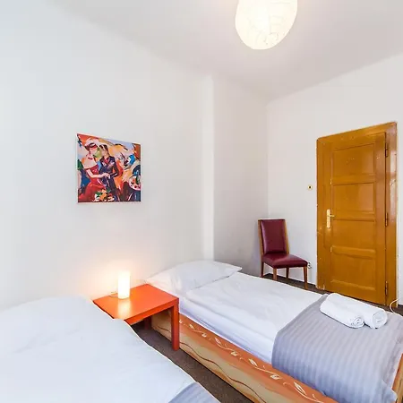 Welcome Apartments And Hostel Prague * Prag